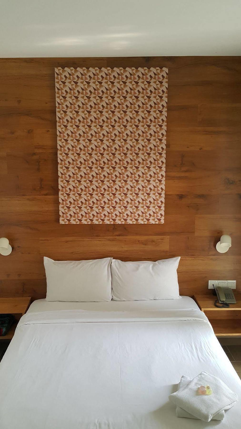 Dynasty Inn Кота Бару Екстериор снимка